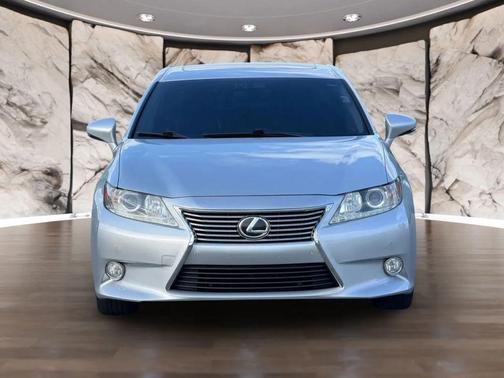 Silver Lining Metallic 2013 Lexus ES 350 Base