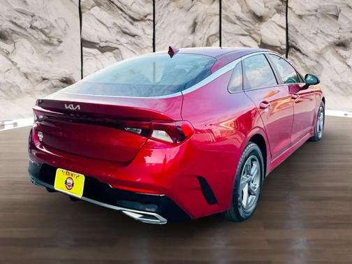 2023 Kia K5 LXS