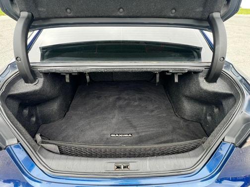 Deep Blue Pearl 2020 Nissan Maxima 3.5 Platinum