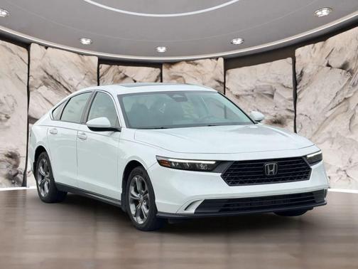 Platinum White Pearl 2024 Honda Accord EX