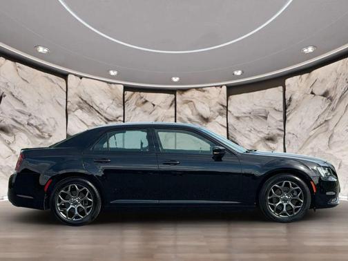 Gloss Black 2017 Chrysler 300 S