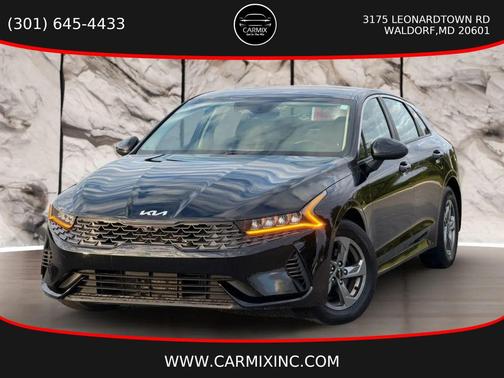 Ebony Black 2022 Kia K5 LXS