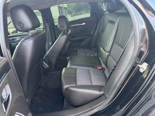 Black 2019 Chevrolet Impala 1LT