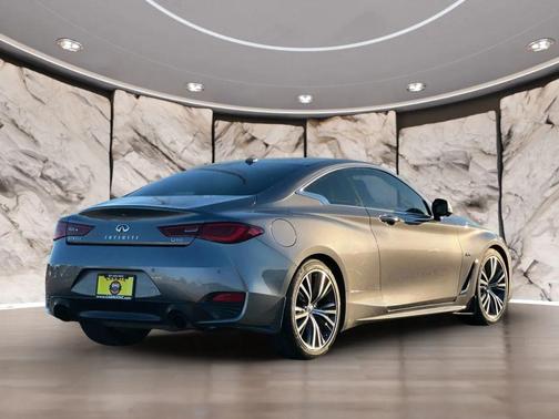 2017 INFINITI Q60 3.0T Premium