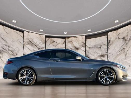 2017 INFINITI Q60 3.0T Premium