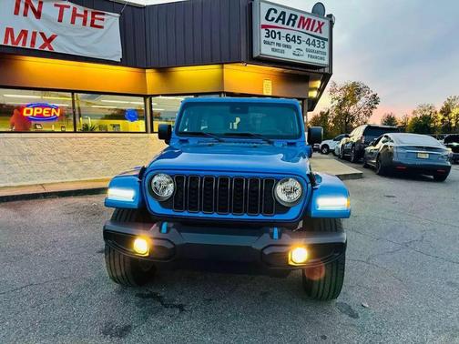 2024 Jeep Wrangler 4xe Willys