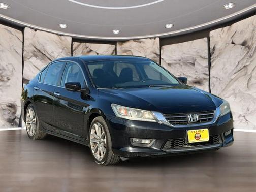 Crystal Black Pearl 2016 Honda CR-V LX
