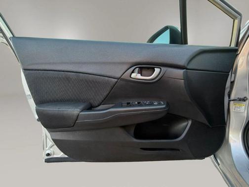 Alabaster Silver Metallic 2014 Honda Civic LX