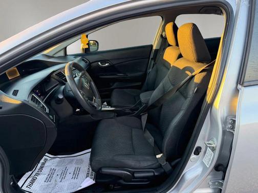 Alabaster Silver Metallic 2014 Honda Civic LX