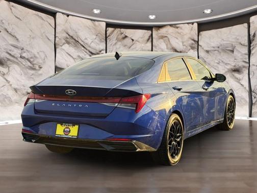 Intense Blue 2022 Hyundai ELANTRA SEL