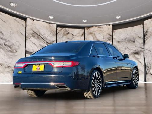 2017 Lincoln Continental Black Label