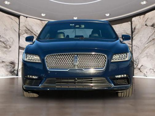 2017 Lincoln Continental Black Label