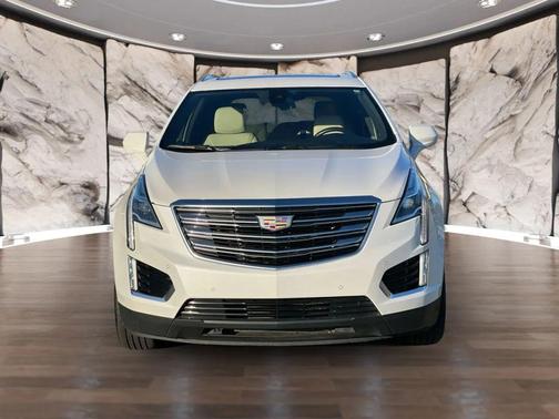 2017 Cadillac XT5 Premium Luxury