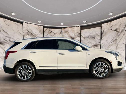 2017 Cadillac XT5 Premium Luxury