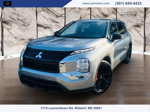 2023 Mitsubishi Outlander SE Black Edition S-AWC