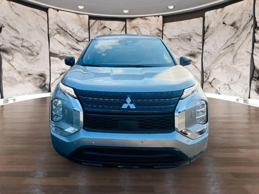 2023 Mitsubishi Outlander SE Black Edition S-AWC