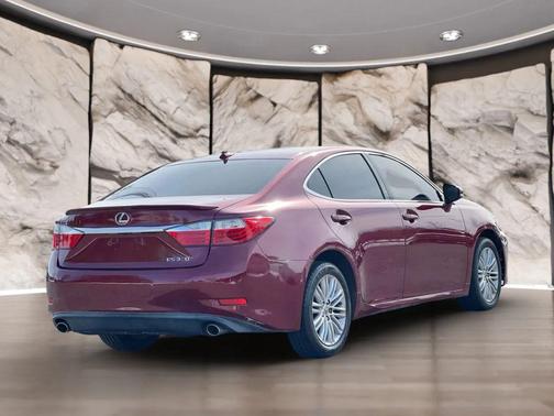 GOLD 2013 Lexus ES 350 Base