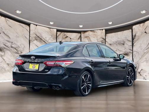 Midnight Black Metallic 2020 Toyota Camry XSE