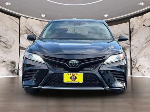 Midnight Black Metallic 2020 Toyota Camry XSE