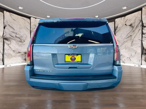 2015 Cadillac Escalade Luxury
