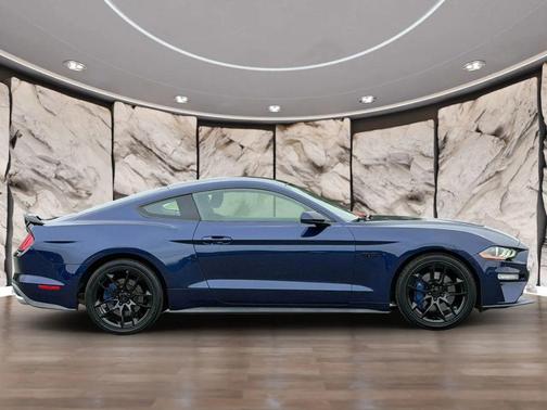 Kona Blue Metallic 2019 Ford Mustang GT