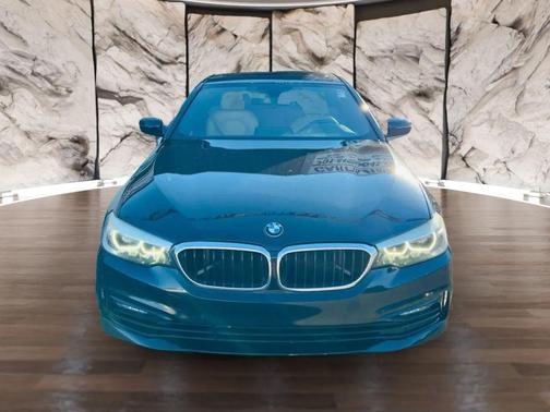 2017 BMW 530 530i Sedan 4D