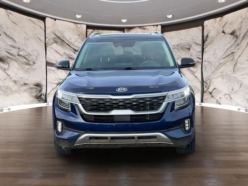 Dark Ocean Blue/Black Roof 2021 Kia Seltos SX Turbo