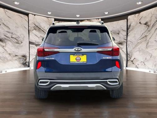 Dark Ocean Blue/Black Roof 2021 Kia Seltos SX Turbo