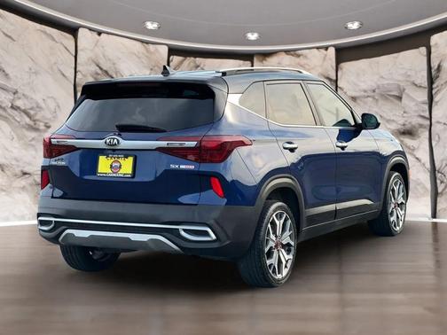 Dark Ocean Blue/Black Roof 2021 Kia Seltos SX Turbo