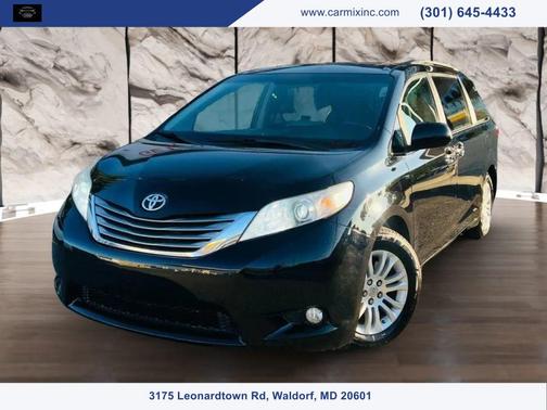 2017 Toyota Sienna XLE
