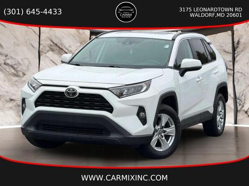 Super White 2020 Toyota RAV4 XLE