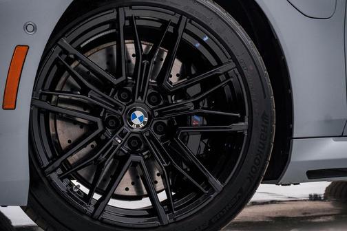 Brooklyn Gray Metallic 2025 BMW M5 Base