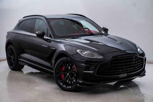 2025 Aston Martin DBX 707