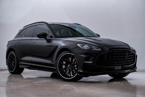 2023 Aston Martin DBX 707