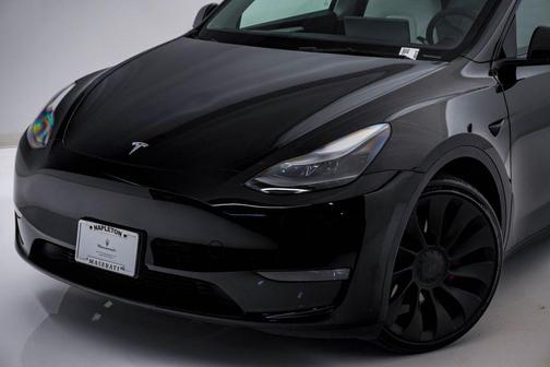 Solid Black 2023 Tesla Model Y Performance