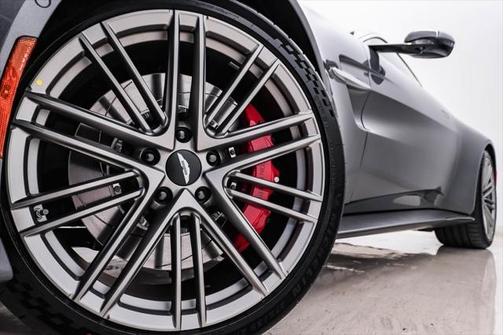 2025 Aston Martin Vantage Coupe