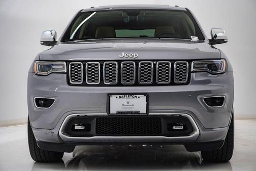 Billet Silver Metallic Clearcoat 2019 Jeep Grand Cherokee Overland