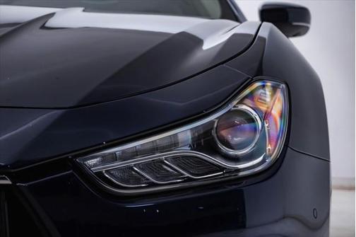 2022 Maserati Ghibli Modena Q4