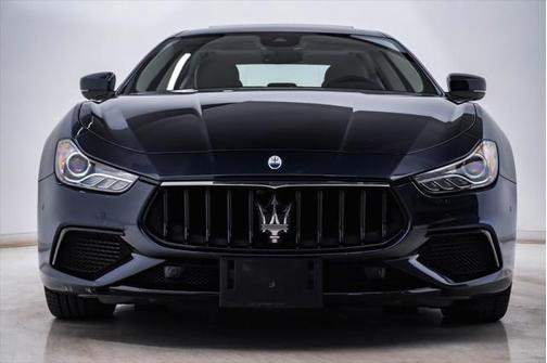 2022 Maserati Ghibli Modena Q4