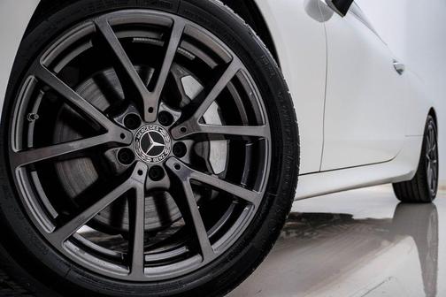 Polar White 2024 Mercedes-Benz CLE 300 4MATIC