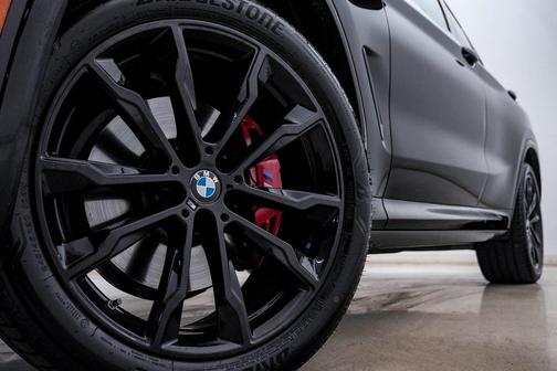 2023 BMW X4 M40i