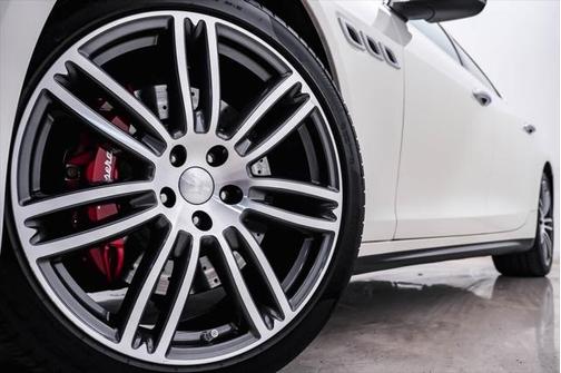 2018 Maserati Quattroporte S Q4