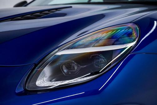 2025 Aston Martin Vanquish V12