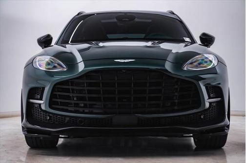 2025 Aston Martin DBX 707
