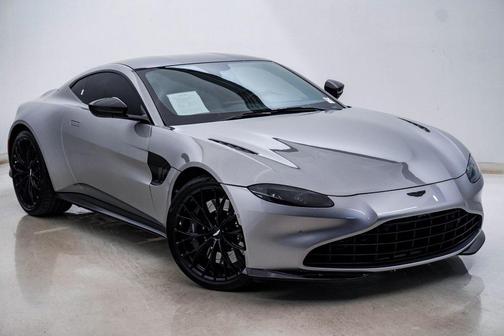 2022 Aston Martin Vantage Carbon
