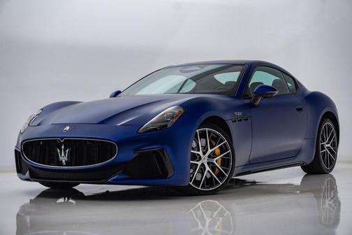 Blu Corse Matte 2024 Maserati GranTurismo Trofeo