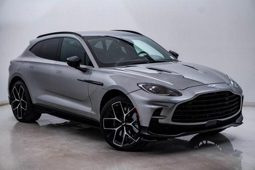 2025 Aston Martin DBX 707