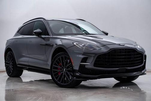 2025 Aston Martin DBX 707
