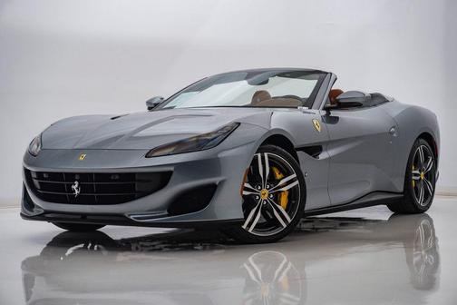 Grigio Titanio Metallic 2019 Ferrari Portofino Base