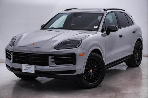 2024 Porsche Cayenne Base